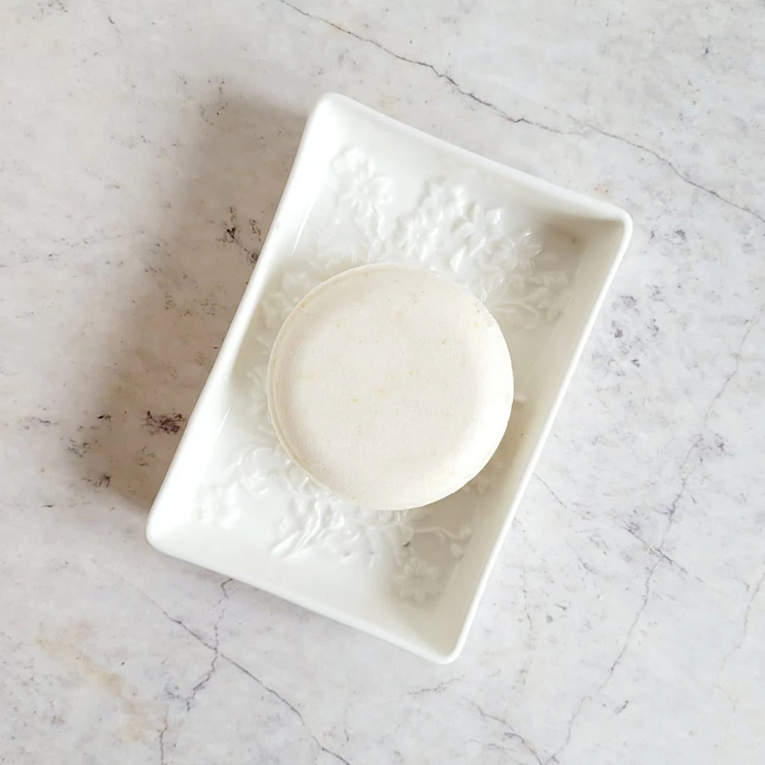 Lavender and Bergamot Oatmeal Shampoo Bar